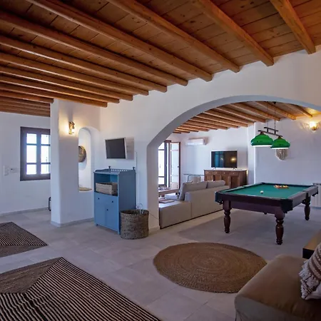 Patron 1 & 2 Pool Sunset Villas- Seven Bedrooms & Five Bedrooms Villa *